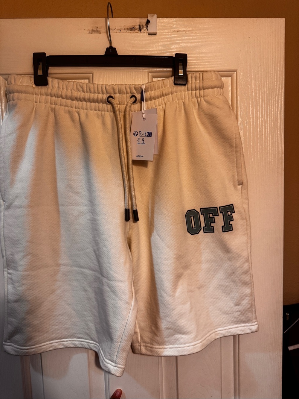 Off-white shorts